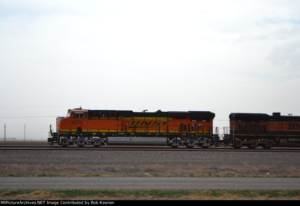 BNSF 8222